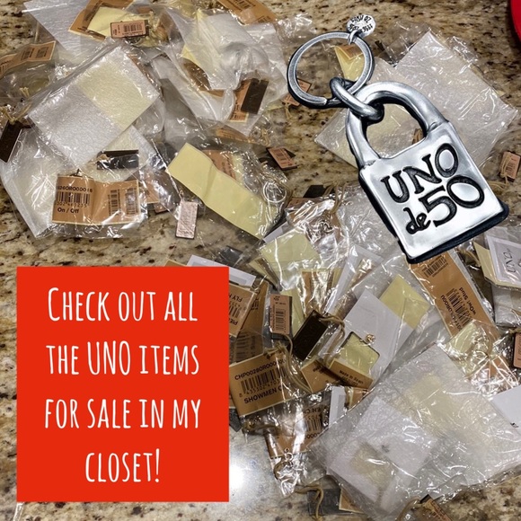 UNO de 50 Collection Piercings Fly High Stud Piercing Gold set of 2 - Picture 9 of 10